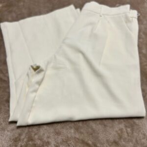 Sassy Zoey Elegant Cream Trousers